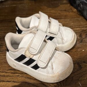 adidas Kids White and Black Velcro Sneakers
